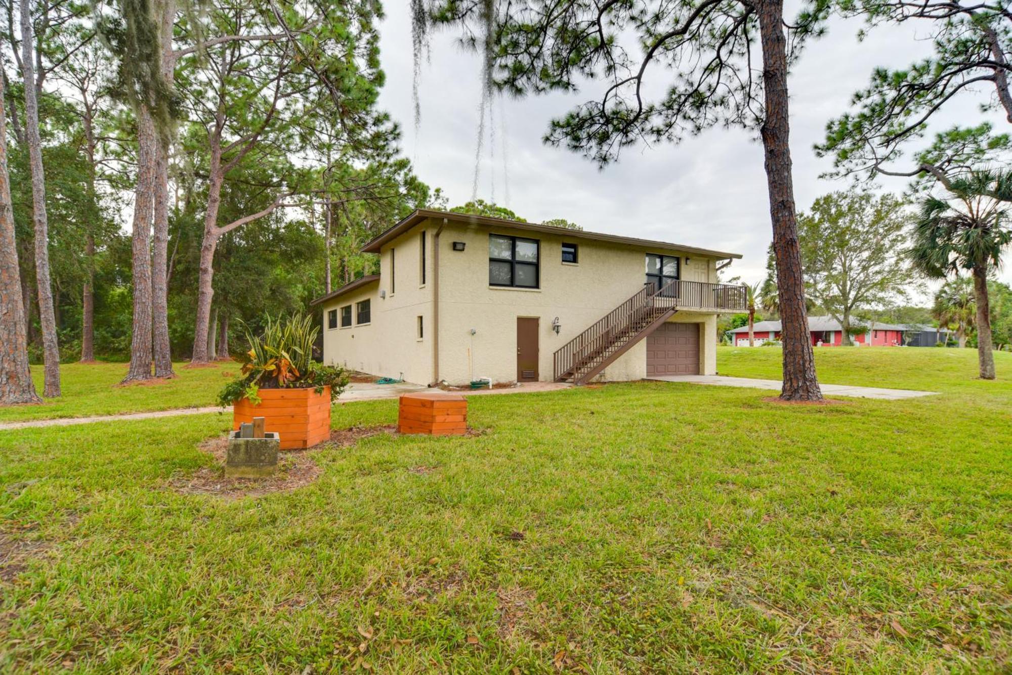 Sleek Largo Studio With Pond Less Than 7 Mi To Beach! Exteriör bild